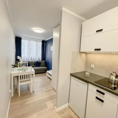 Apartment Center, New Flat By Noble Chlodna 11/ 707s Warsaw